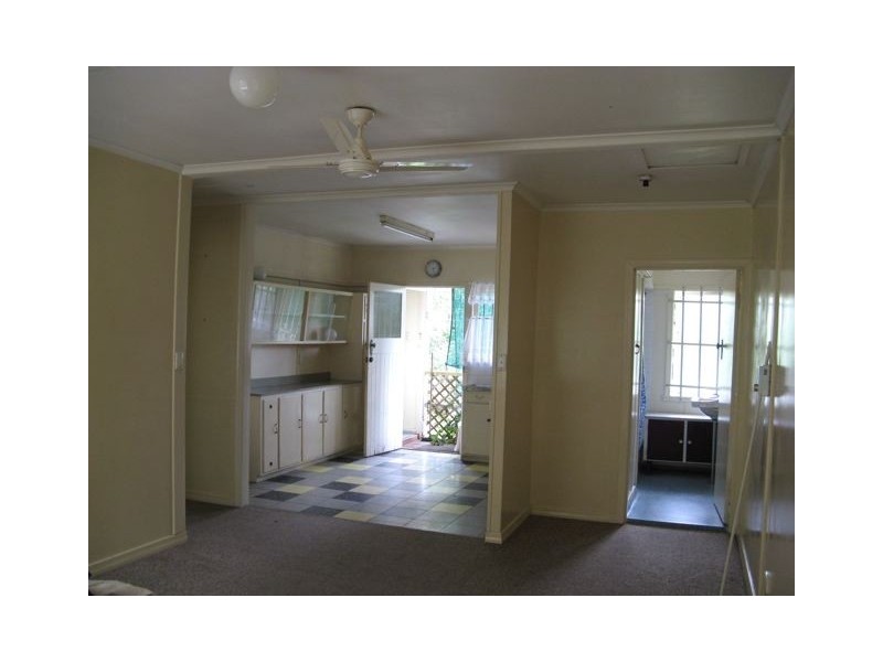 2/36 Arthur Terrace, Red Hill QLD 4059