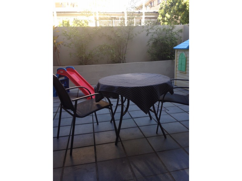 2/7 Hunter Street, Albion QLD 4010