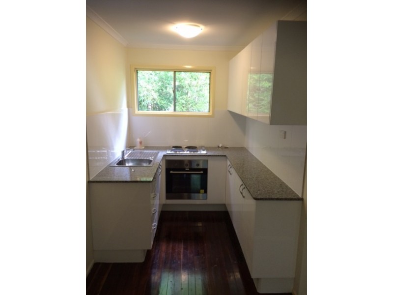 2/35 Salisbury Street, Indooroopilly QLD 4068