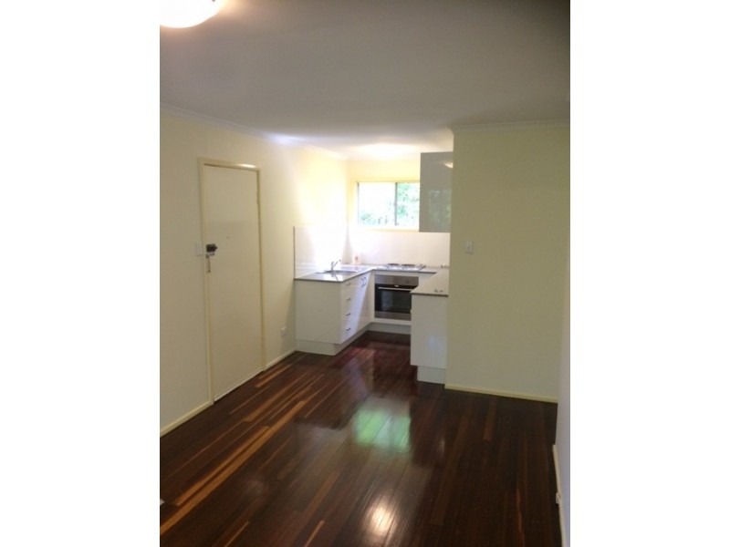 2/35 Salisbury Street, Indooroopilly QLD 4068