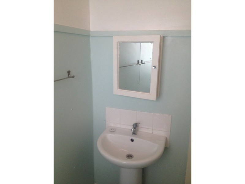 3/7 Kenwyn Road, Red Hill QLD 4059