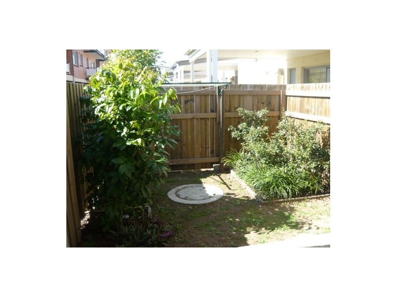 8/2 Hewitt Street, Wilston QLD 4051