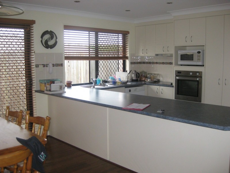 14 Wanderer Crescent, Springfield Lakes QLD 4300