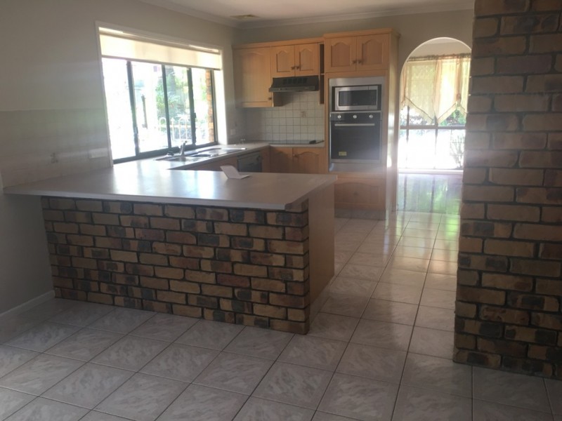 1 Hawera Court, Aspley QLD 4034