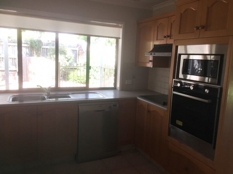 1 Hawera Court, Aspley QLD 4034