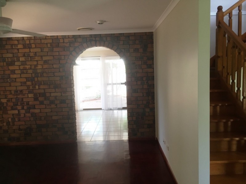 1 Hawera Court, Aspley QLD 4034