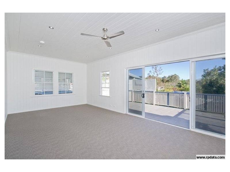 4 Bridge Street, Red Hill QLD 4059