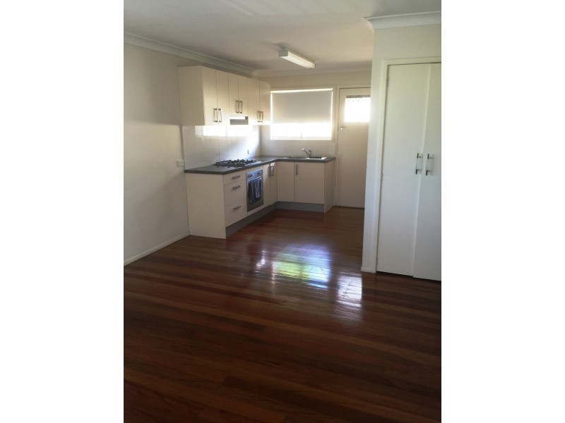 2/16 Thorpe Street, Balmoral QLD 4171