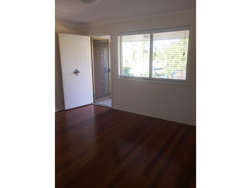 2/16 Thorpe Street, Balmoral QLD 4171