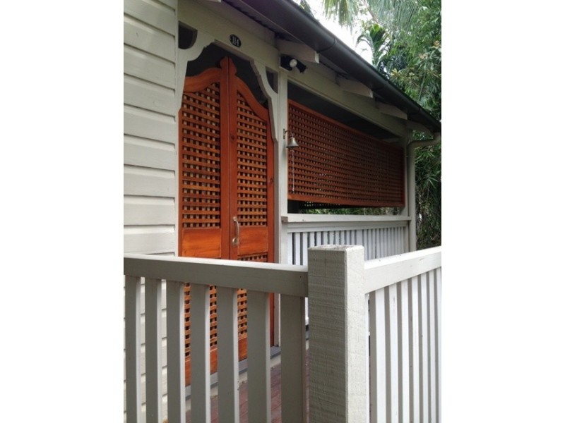 114 Lower Cairns Tce, Paddington QLD 4064