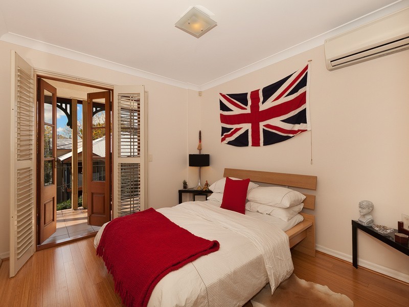 2/16 SEXTON STREET, Paddington QLD 4064