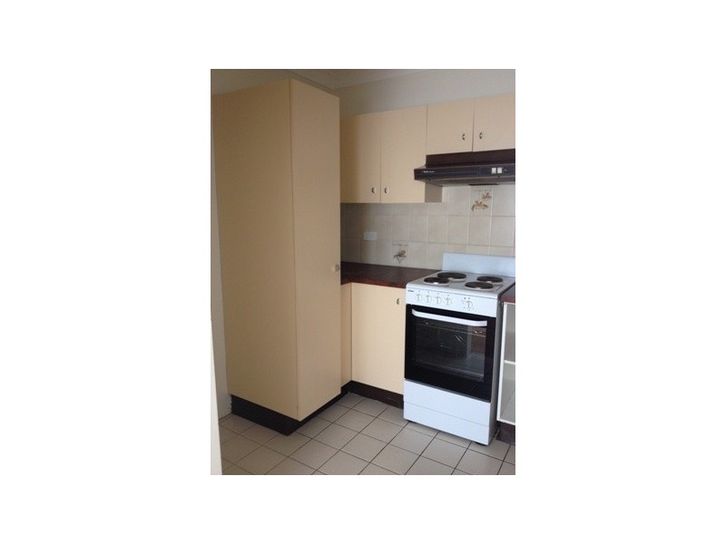 2/27 BERRIMA STREET, Wynnum QLD 4178