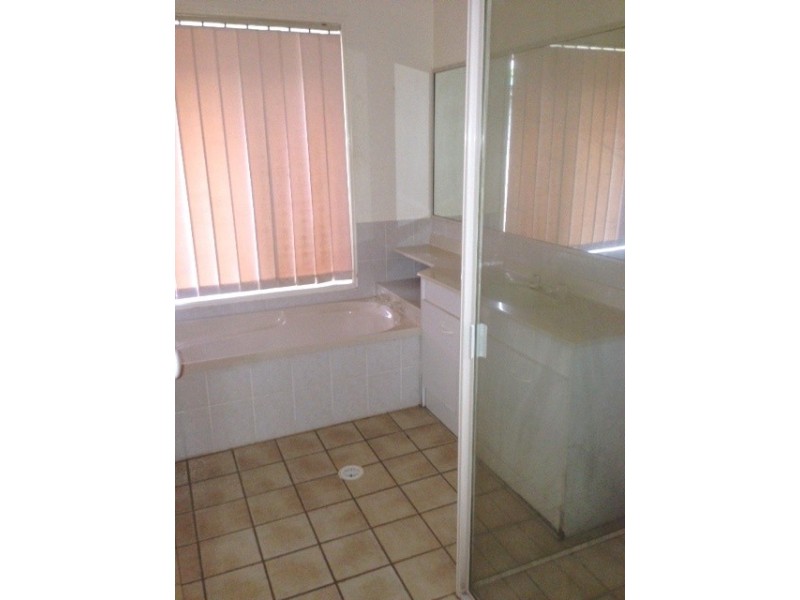 16 Omega Avenue, Cleveland QLD 4163