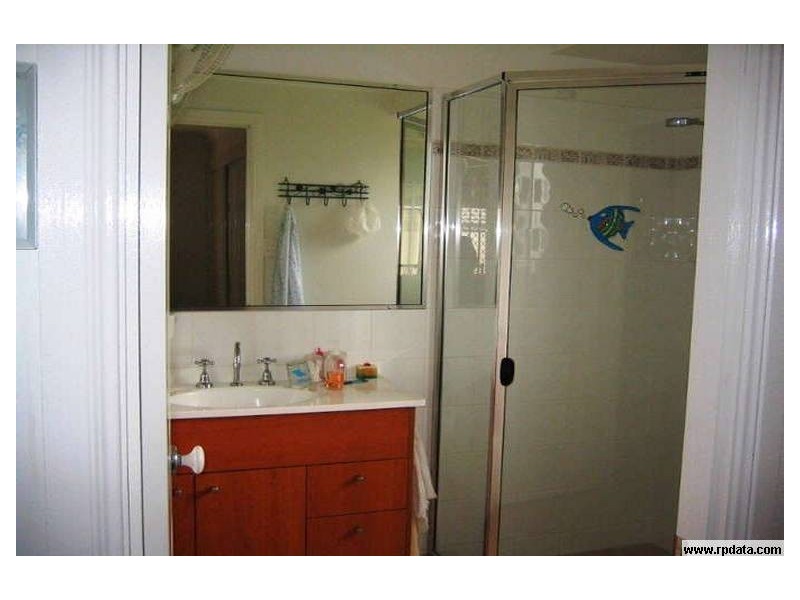 4 Crestwood Close, Ormiston QLD 4160
