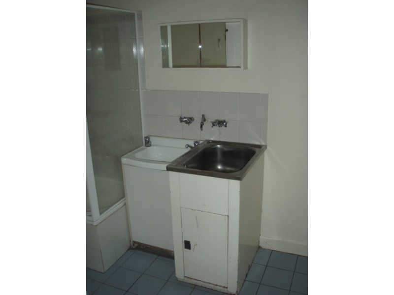 4/153 Coonan Street, Indooroopilly QLD 4068