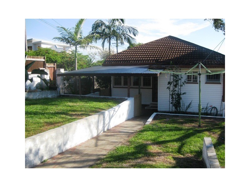 38 Charteris Street, Paddington QLD 4064