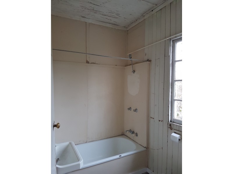 895 Wynnum Road, Cannon Hill QLD 4170