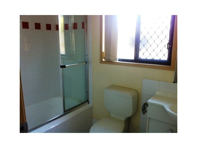 2/38 Latham Street, Chermside QLD 4032