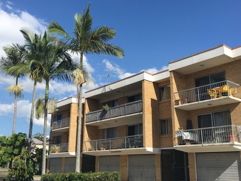 4/8 Cardross Street, Yeerongpilly QLD 4105