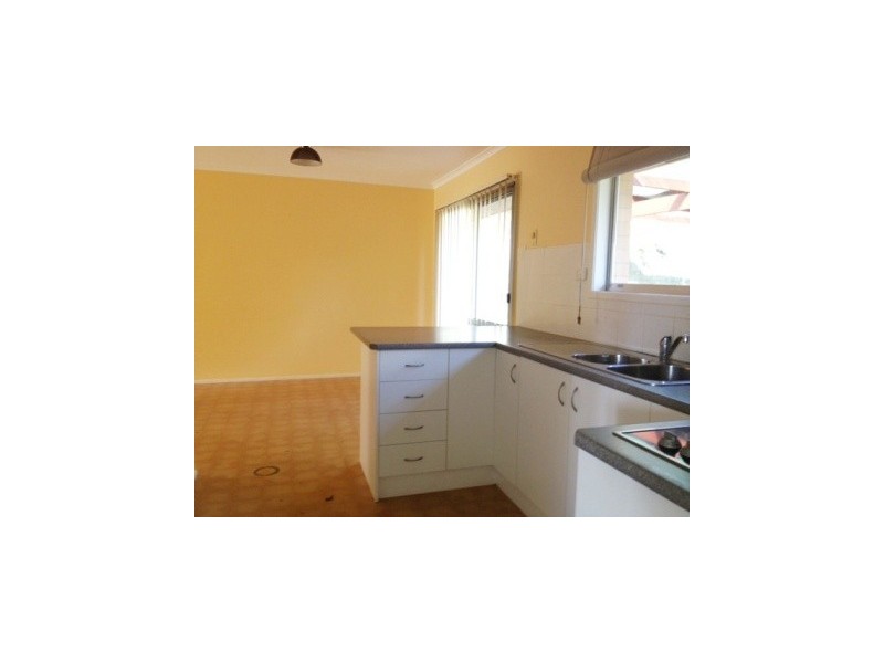 6 Tanya Street, Manly West QLD 4179