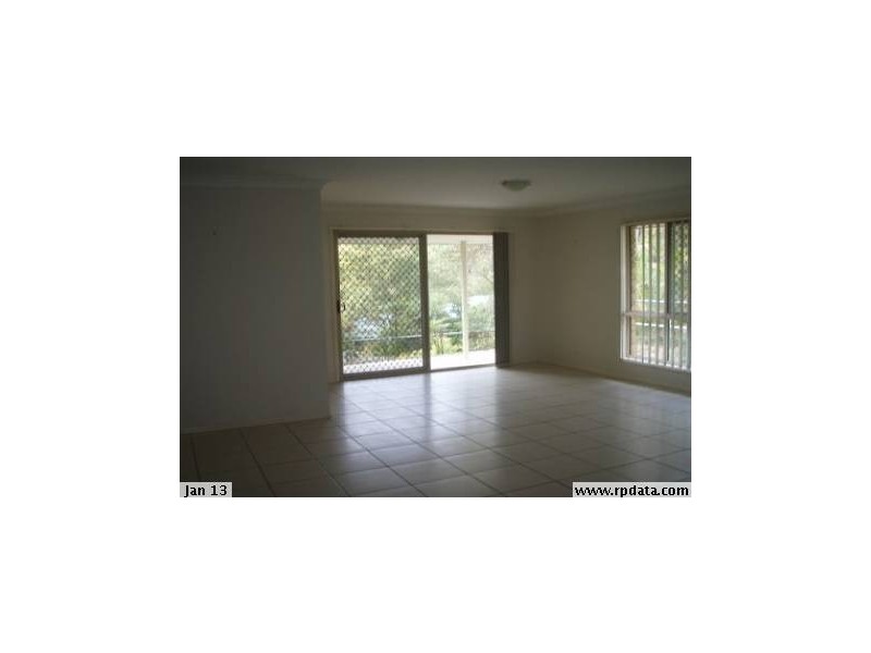 4 Dove Close, Goodna QLD 4300