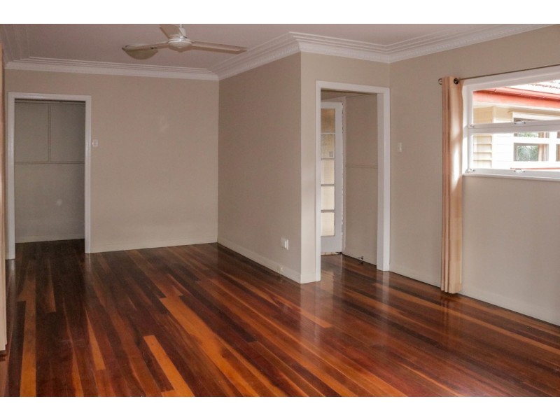 142 Andrew Avenue, Tarragindi QLD 4121