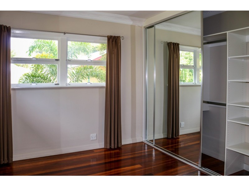 142 Andrew Avenue, Tarragindi QLD 4121