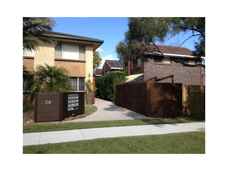 2/34 Yeronga Street, Yeronga QLD 4104