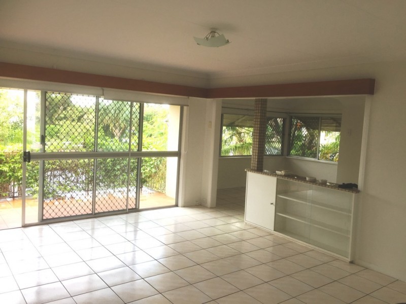 57 Rhyndarra Street, Yeronga QLD 4104