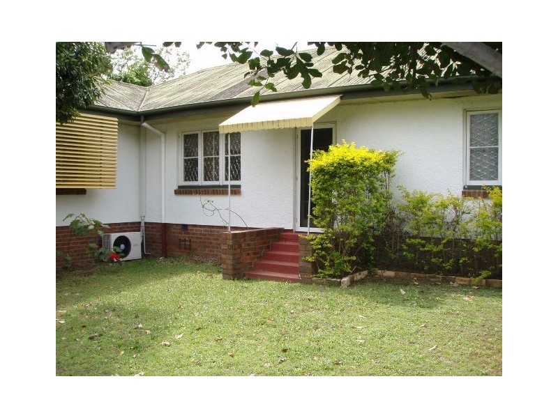 384 Brisbane Corso, Yeronga QLD 4104