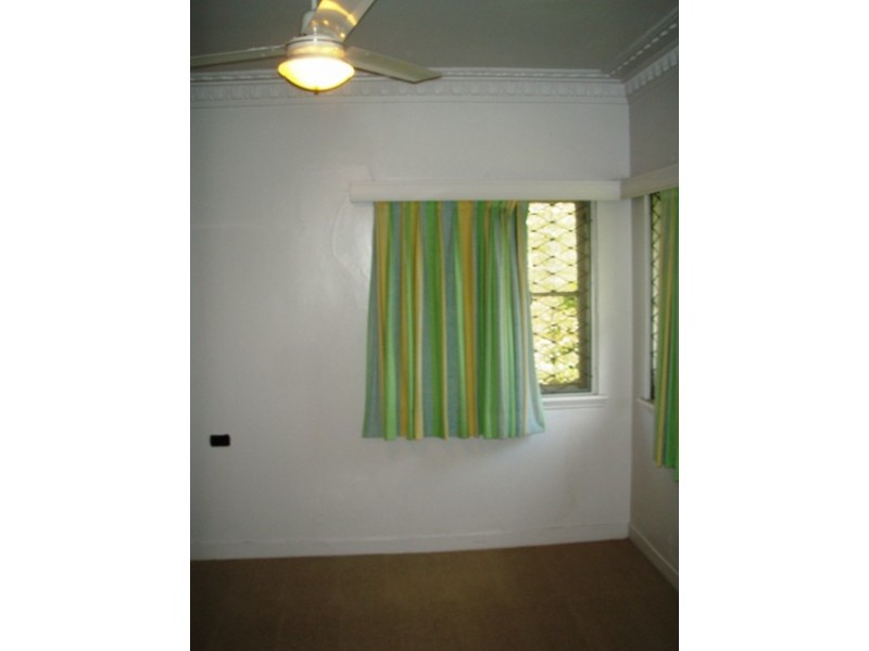 384 Brisbane Corso, Yeronga QLD 4104