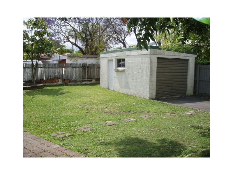 384 Brisbane Corso, Yeronga QLD 4104