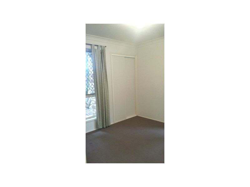 16 Mitchell Place, Belmont QLD 4153