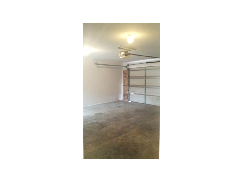 16 Mitchell Place, Belmont QLD 4153