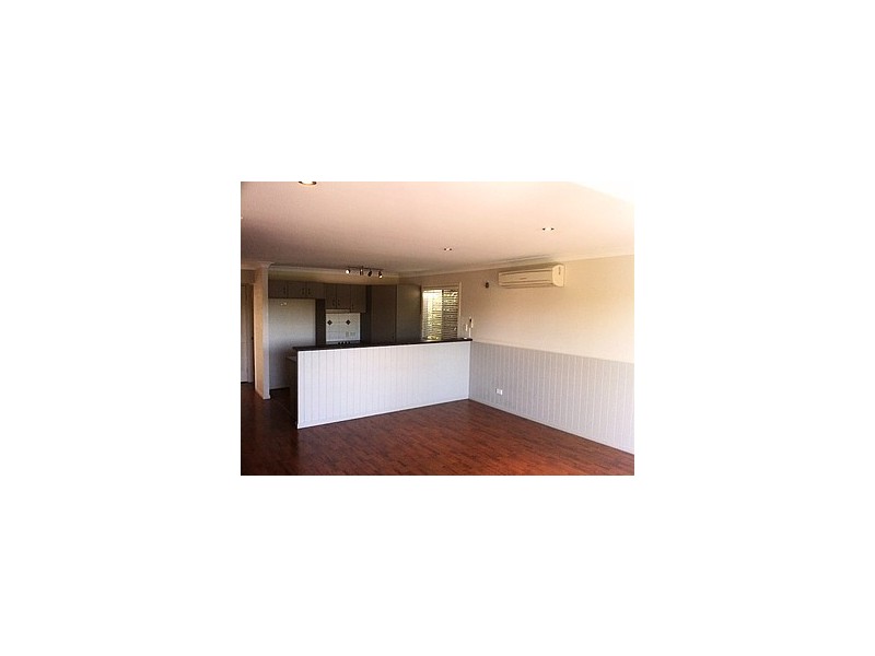 2/69 Wickham Street, Morningside QLD 4170
