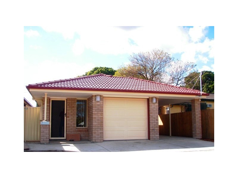 16 Bovey Street, Coopers Plains QLD 4108