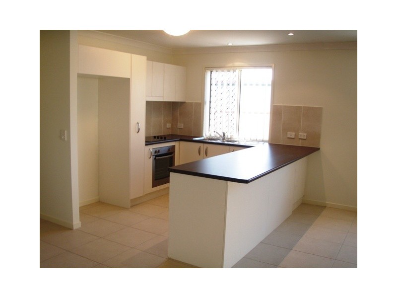 16 Bovey Street, Coopers Plains QLD 4108