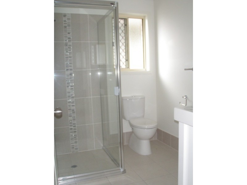 16 Bovey Street, Coopers Plains QLD 4108