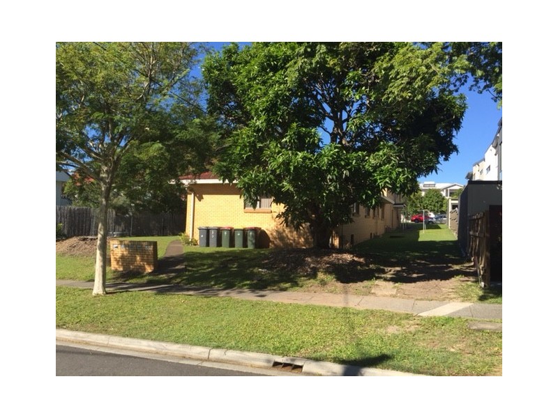 47 VICTORIA TCE, Annerley QLD 4103