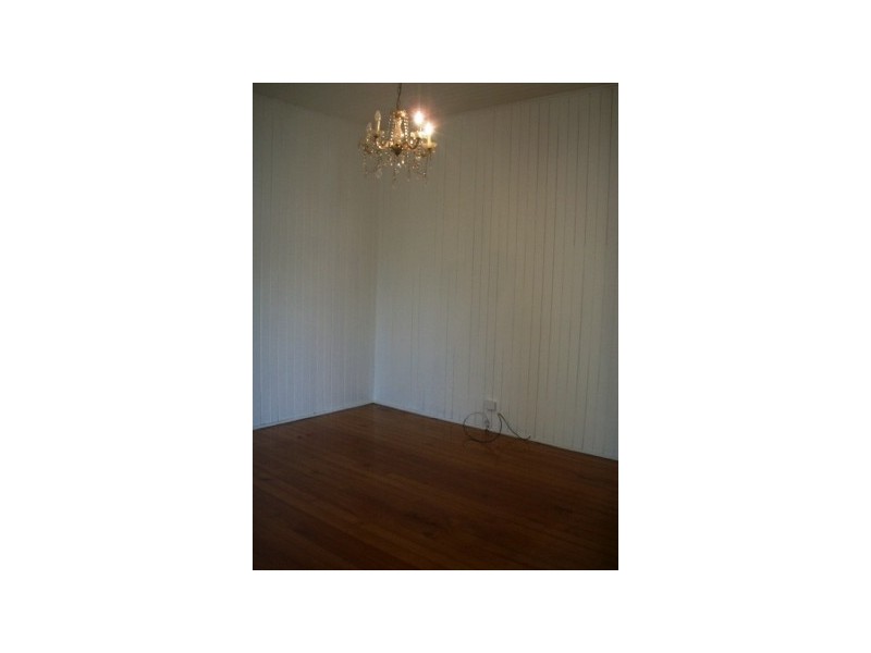 91 Junction Road, Morningside QLD 4170