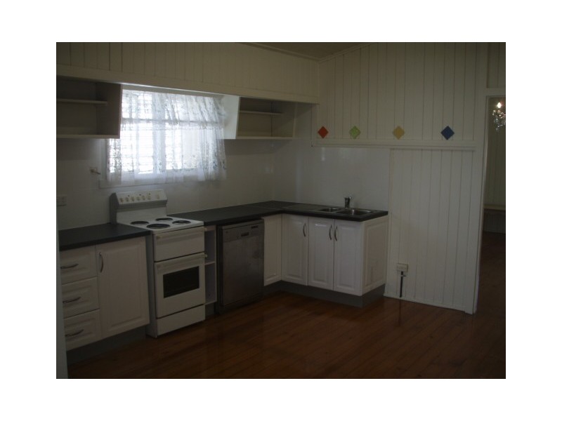 91 Junction Road, Morningside QLD 4170