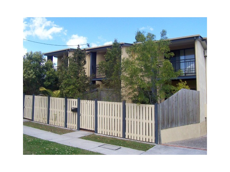 2/29 Christensen street, Yeronga QLD 4104