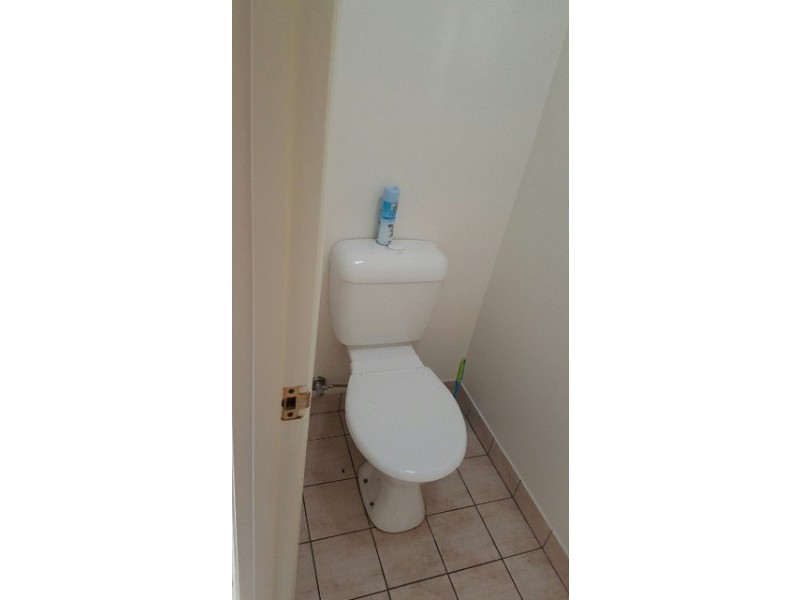 4/27 Fenton Street, Fairfield QLD 4103