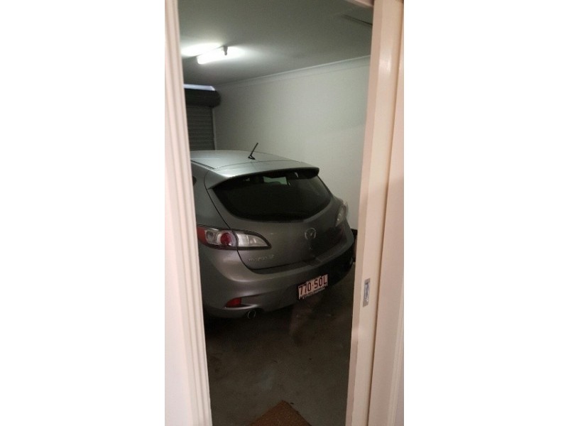 4/27 Fenton Street, Fairfield QLD 4103