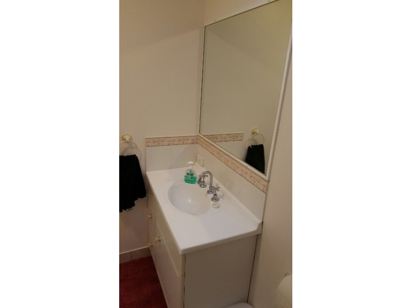 4/27 Fenton Street, Fairfield QLD 4103