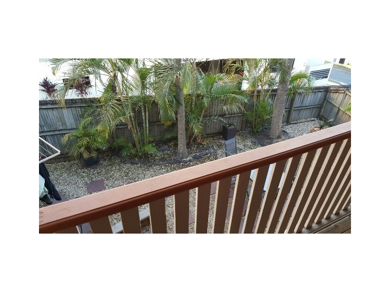 4/27 Fenton Street, Fairfield QLD 4103