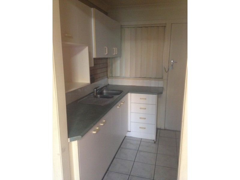 2/17 Cronin Street, Annerley QLD 4103