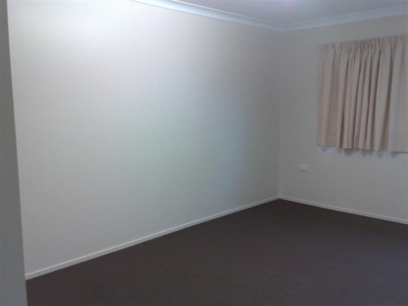 2/33 Tingalpa St, Wynnum QLD 4178