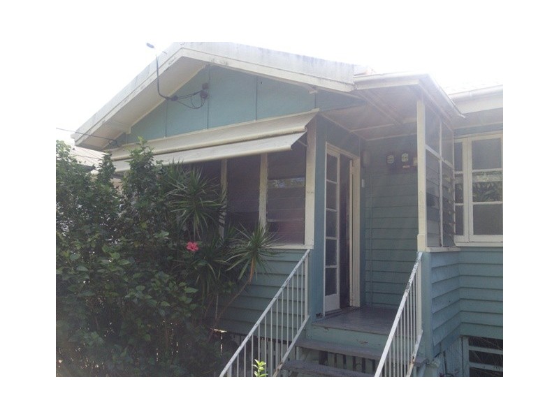 11 Grosvenor Street, Yeerongpilly QLD 4105