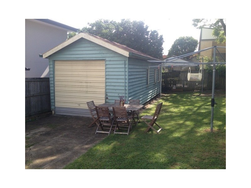 11 Grosvenor Street, Yeerongpilly QLD 4105